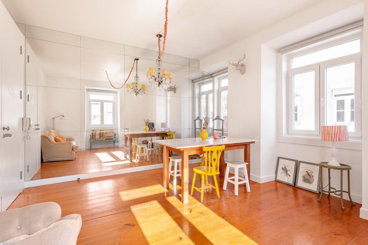 Joivy Chic 2Br Apt In Bairro Alto, 2Mins To Sao Pedro De Alcantara Viewpoint Lisboa Eksteriør billede